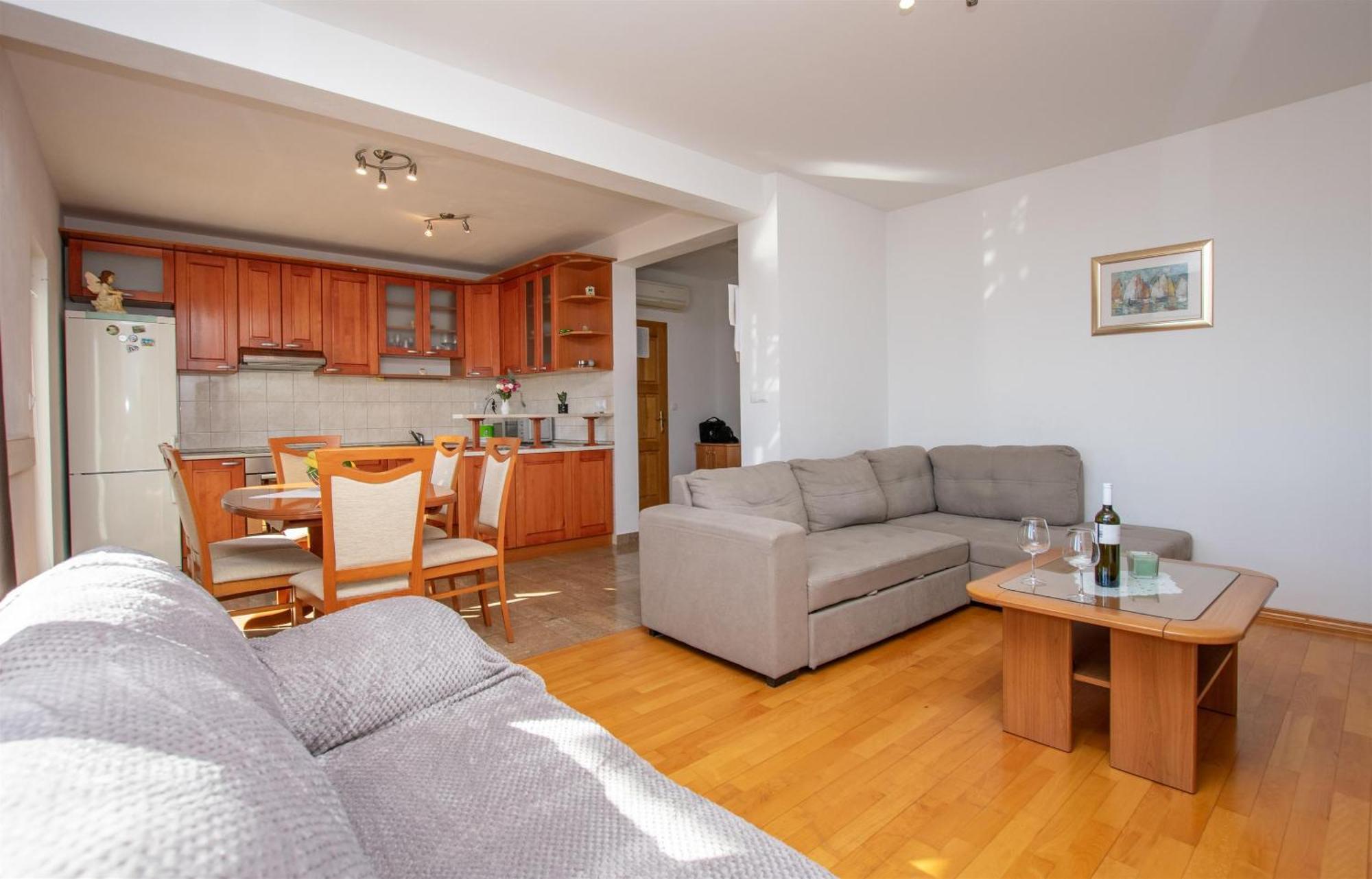 Apartment Zdravko Omiš Dış mekan fotoğraf