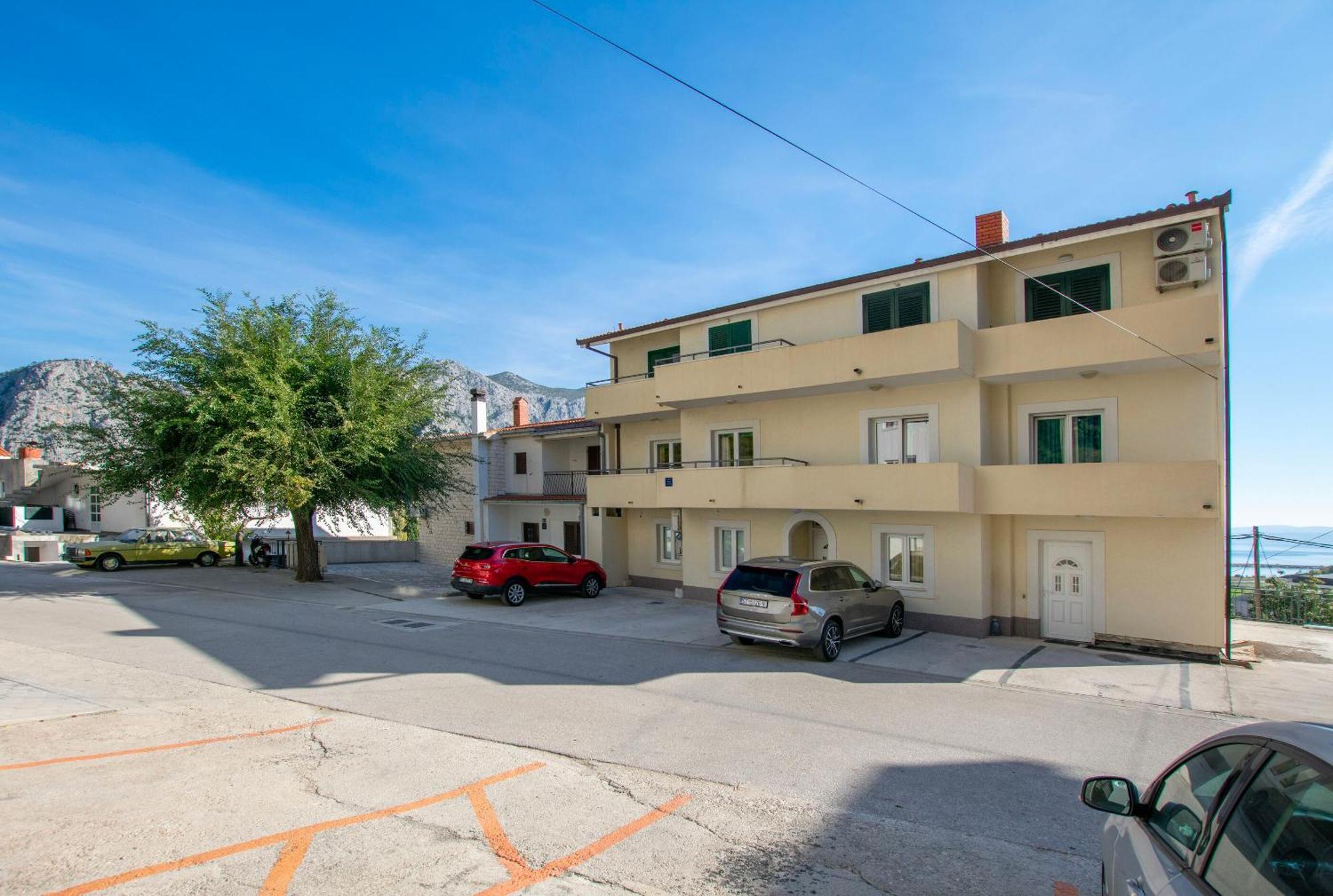 Apartment Zdravko Omiš Dış mekan fotoğraf