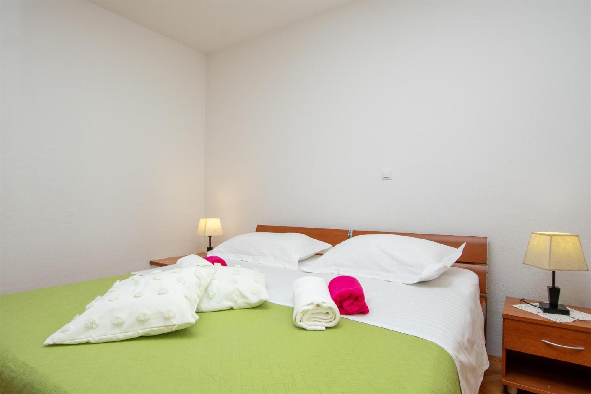 Apartment Zdravko Omiš Dış mekan fotoğraf